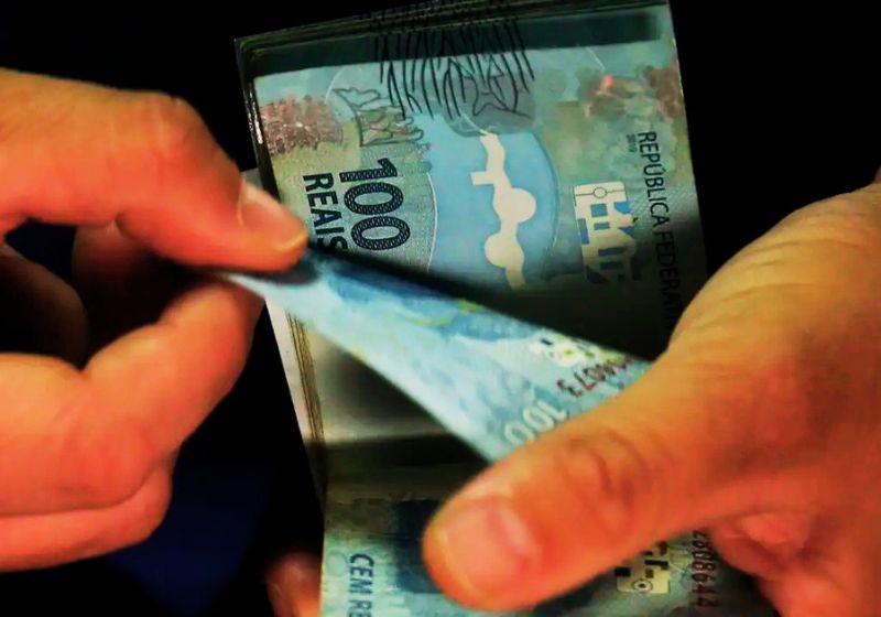 Desenrola Adimplentes começa nesta terça-feira (11) e permite trocar empréstimos mais caros por crédito com juros de até 1,99%. Foto: José Cruz /Agência Brasil