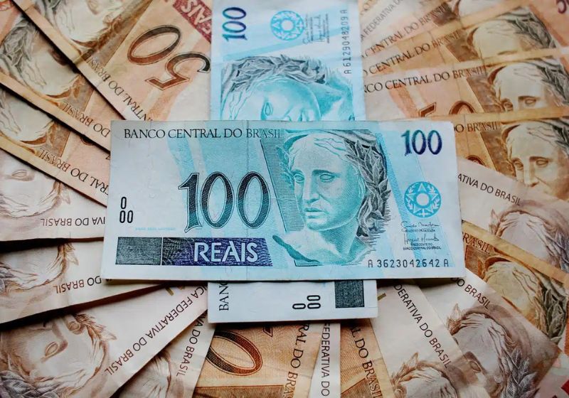 Dinheiro esquecido nos bancos e em outras instituições ainda soma R$ 5,1 bilhões no Brasil; veja como consultar. Foto: Agência Brasil