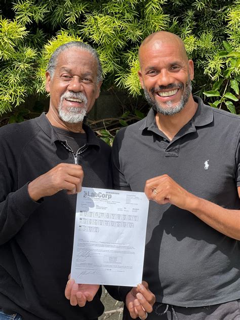 O exame de DNA confirmou que o Joshua, o homem criado no orfanato na Alemanha, é mesmo filho do Arthur, que vive nos EUA. - Foto: arquivo pessoal