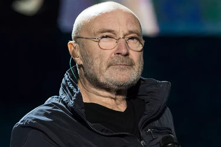 Phill Collins, ex-vocalista do Genesis, é cantor, compositor e multi-instrumentista. - Foto: arquivo/ OGlobo