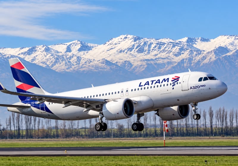 LATAM foi eleita a melhor companhia aérea da América do Sul no World Airline Awards 2026. Veja as outras. - Foto: Divulgação/LATAM