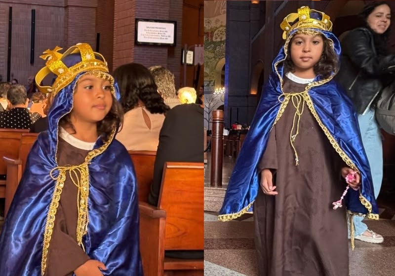 Isabelle Bianca, de 6 anos, visitou o Santuário Nacional de Aparecida vestida de Nossa Senhora, após pedir a viagem como presente de aniversário. Foto: Pedro Boaventura/iG.