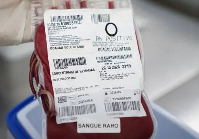 Deu certo! Paciente de 63 anos recebe sangue raríssimo enviado de avião do CE para MG